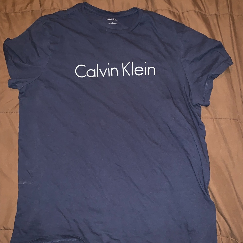 Large Calvin Klein shirt